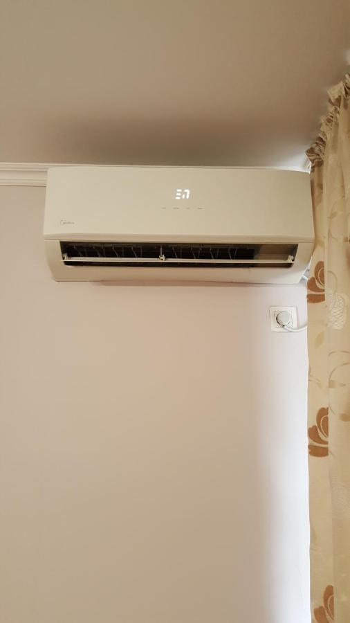 Абазинская 35 Sukhumi Habitación foto
